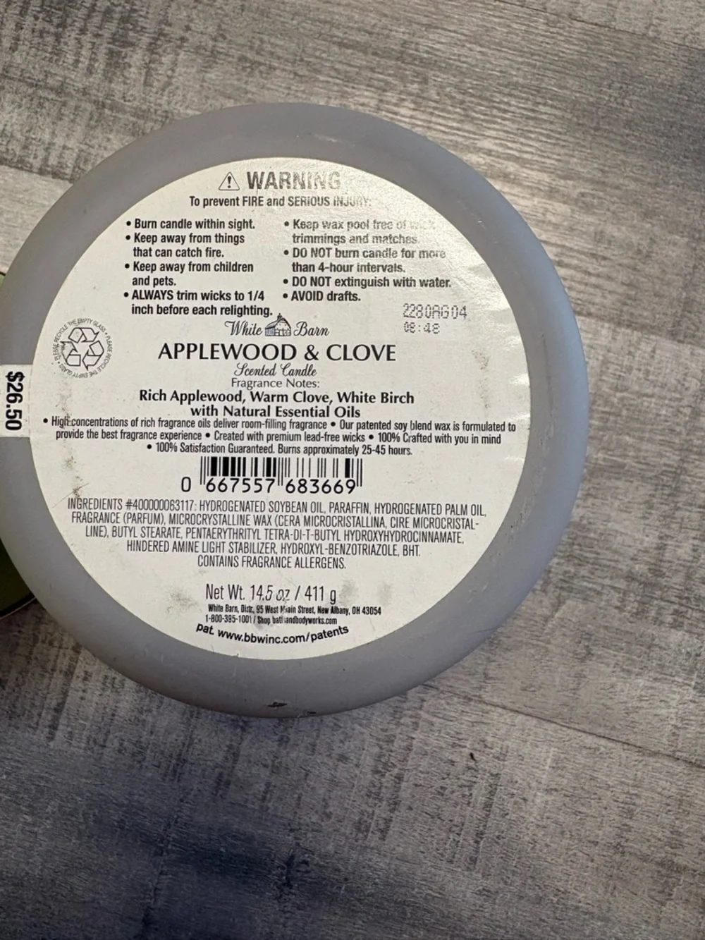 Set of two Bath & Body Works White Barn Collection Three Wick Candles - Picture 5 of 7
